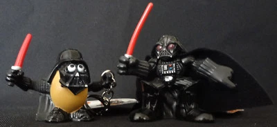 Star Wars DARTH VADER & DARTH TATER Galactic Heroes MOCHILA LLAVERO NUEVO CON ETIQUETAS Foto 1 de 4