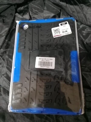 10.5 inch case - Image 1 of 3