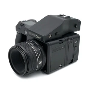 Phase One Body, Lens & Digital Back Kit, IQ350, XF, 80mm f/2.8 LS & Case - Picture 1 of 11