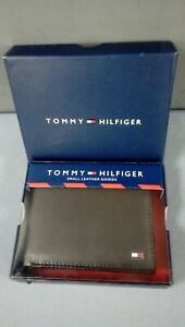 New in Box Tommy Hilfiger Brown Leather Wallet