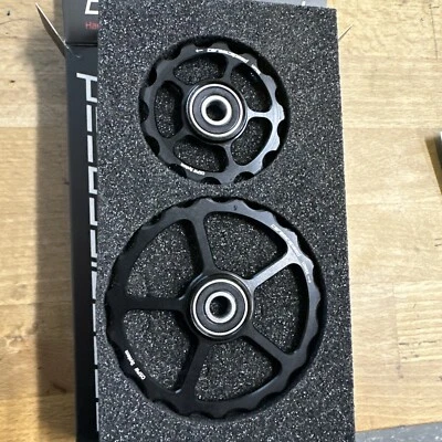 CeramicSpeed Oversized Pulley Wheels - 13/19 tooth OSPW BLACK - Image 1 of 2