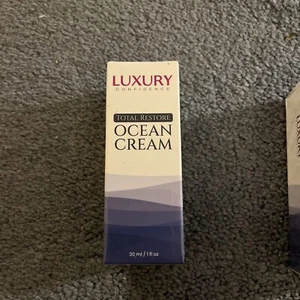 TOTAL RESTORE OCEAN CREAM LUXURY CONFIDENCE 1.0 FL OZ EXP 07/27 MP $79 SEALED - Picture 1 of 3