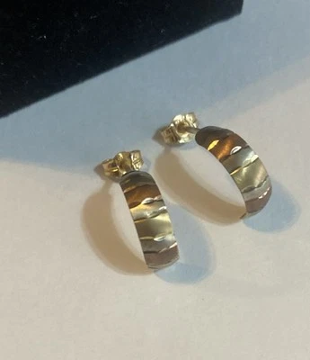 9ct gold half hoop earrings - Image 1 of 4