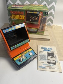 Vintage 1982 Coleco Nintendo Donkey Kong Junior Jr Tabletop Arcade CIB Minty