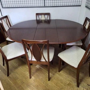 Stunning Vintage Mid Century G Plan Extending Dining Table and 6 Chairs - Picture 1 of 13