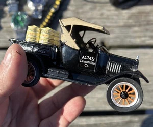New-Ray 1925 Ford Model T Diecast Acme Demolition Pickup Truck 1:32 Scale  - Picture 1 of 7