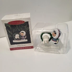 Vintage 1994 Hallmark Keepsake Ornament Frosty Friends #15 Eskimo Polar Bear  - Picture 1 of 4