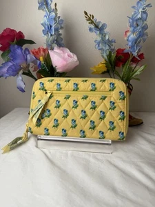 Cartera vintage Vera Bradley Katherine con cremallera alrededor nueva sin etiquetas - patrón floral retirado - Imagen 1 de 8