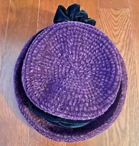SOMBRERO DE ALA ENROLLADA CON ARCO NEGRO DE TERCIOPELO PÚRPURA PARA MUJER - Imagen 1 de 5