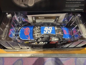 2005 Team Caliber Owners Series Carl Edwards #99 AAA 1:24 Ford Autographed - Picture 1 of 1