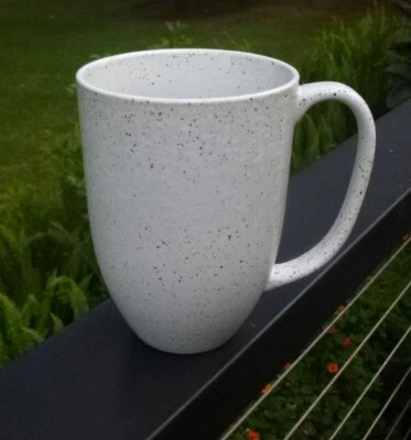 Robert Gordon Aust Stoneware 600ml Coffee Tea Mug *Light Beige w Brown Speckles - image 1 of 4