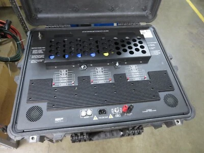 Ultralife Batteries CH0003 Battery Charger/Condition W/4 Batts See Descrip. Used - Image 1 of 4