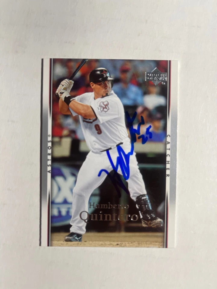 Houston Astros HUMBERTO QUINTERO Signed Card - Image 1 of 1