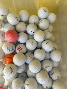 Titleist Velocity Palline da golf qualità grado AAAA - 4 dozzine per ordine - Foto 1 di 5