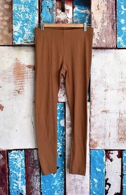 Women's Old Navy High Waisted Rib-Knit Leggings MEDIUM Sycamore Bark NEW - Image 1 of 4