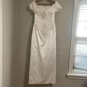Wedding Dress XS Satin Sheath Lace Pearls Detachable Train Removable Sleeves Hat - Picture 1 of 22