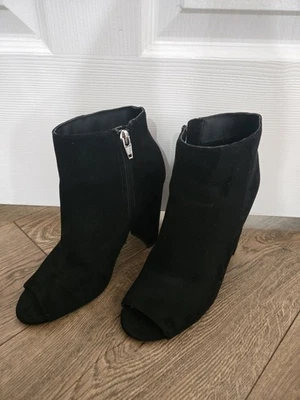 Merona Women's Black Short Boot with Open Toe and Heel US Size 7 - Image 1 of 4