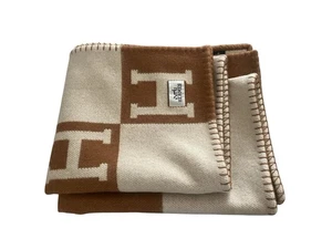 Hermes Wool Cashmere Avalon Blanket Ecru Camel - Picture 1 of 5