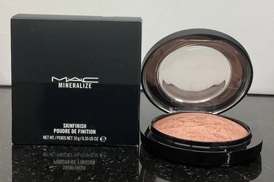 MAC Mineralize Skinfinish Cheeky Bronze 0.35 oz Full Size - Image 1 of 4