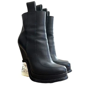 NEU 36/6❤️FENDI MADE ITALY Stiefeletten schwarz Leder Lucite Ice HIGH WEGDE Absatz - Bild 1 von 1