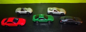 MAISTO LOT of 5 CARS CORVETTE MUSTANG CADILLAC PRONTO VERY COOL LOT - Picture 1 of 6