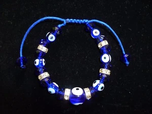 Damen Mädchen Adj Freundschaftsarmband hellblaue Steine alternativ Evil Eye BN  - Bild 1 von 2