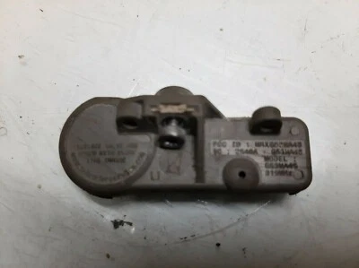 2013-2016 Cadillac SRX Wheel Tire Pressure Sensor Oem - Image 1 of 2