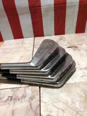 NICE Spalding Golf Robert T. Jones Jr KRO-FLITE 3,4,5,7 IRON Right Steel - Image 1 of 4