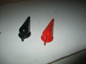 O/O-27 transformer handles, plastic, black and red - Picture 1 of 4