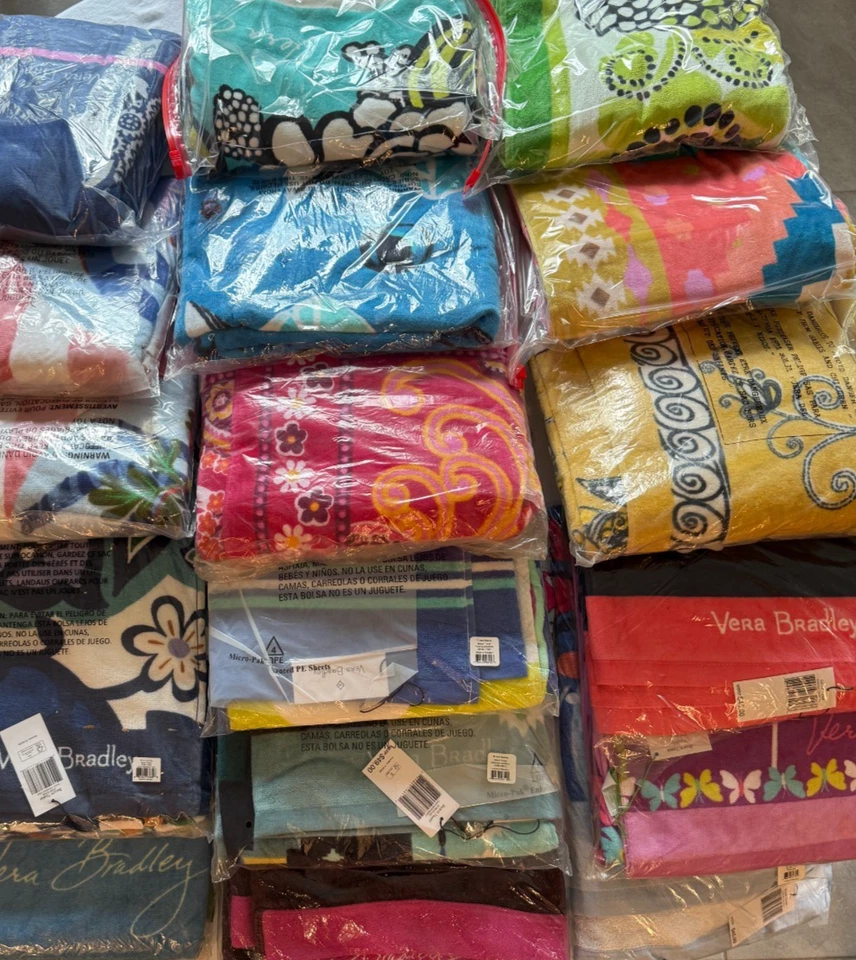 VERA BRADLEY BEACH TOWEL NWT/NWOT CHOOSE YOUR PATTERN (Z) - Image 1 of 3