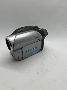 Sony DCR-DVD203E Camcorder Silver grey Untested No Charger - Picture 1 of 15