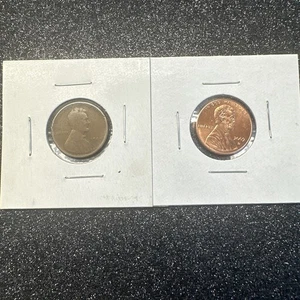 1909 and 2009 D Lincoln Cents - Picture 1 of 6