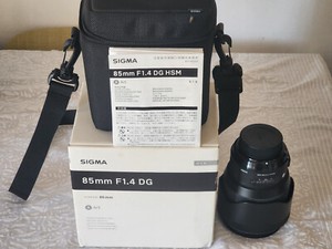 Sigma 85mm f/1.4 DG HSM Art Lens for Nikon + UV Filter (perfect mint condition)