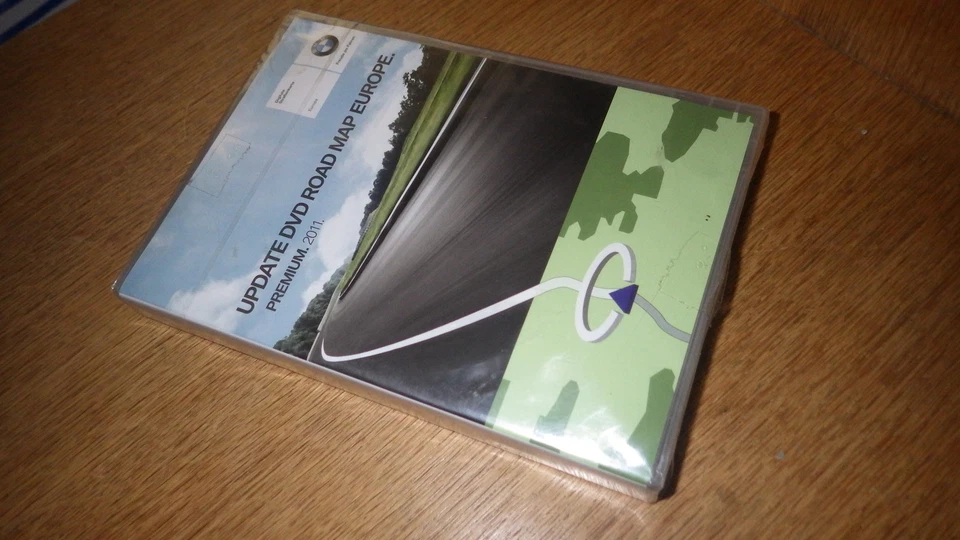 NEW Genuine BMW DVD Road Map Europe Premium Sat Nav DVD 2011 65902182354  - Image 1 of 1