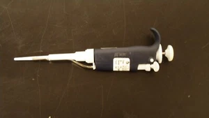 Gilson  Pipetman P20, 2 - 20 uL - Picture 1 of 5