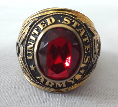 VTG United States Army Eagle Ring W/Synthetic RED Ruby Size 11 18k Electroplate - Image 1 of 4