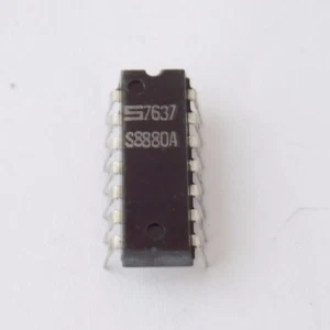 1x Signetics S7637 S8880A IC DIP14 - Foto 1 di 3