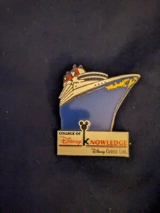 Disney Cruise Line College Of Knowledge Resort Disney Pin - Picture 1 of 2