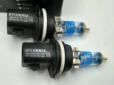 SYLVANIA HB5 FX1 9007 SU DOT 12V Two Bulbs ONLY - Image 1 of 4