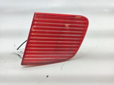 2006-2010 SAAB 9-5 SEDAN PASSENGER RIGHT INNER TAILLIGHT OEM  12755792 - Image 1 of 4