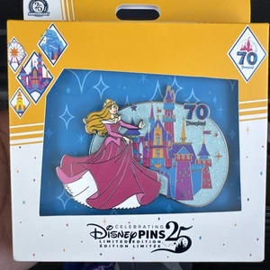 Mini Jumbo Aurora Disneyland 70th Anniversary LE 2900 Pin 2025 - Picture 1 of 3