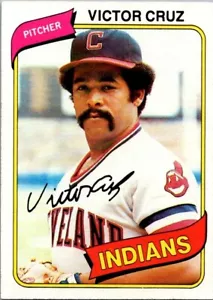 1980 Topps - #99 Victor Cruz (RC) - Picture 1 of 2