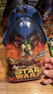 Hasbro Star Wars: Revenge of the Sith Yoda Firing Cannon Action Figure NEW - Picture 1 of 1