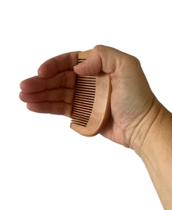 Birth comb / acupressure comb for pain relief in labour and birth - Picture 1 of 4