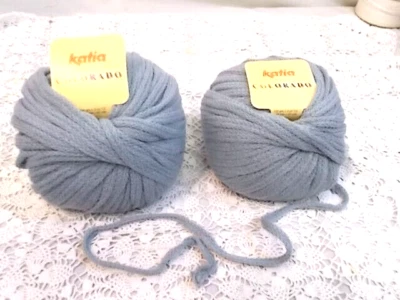 LOTE DE 2 HILOS DE LANA/ACRÍLICO KATIA "COLORADO" VINTAGE - JEAN AZUL DESCOLORIDO - ESPAÑA Foto 1 de 4