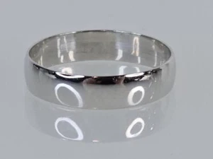 14K White Gold 4.75mm Wedding Band Ring Sz 9.5 (AM1086962) - Picture 1 of 5