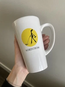 NUEVO Raro Nordstrom Nordy Niña Paseador de Perros Detalle Amarillo Alto Blanco Taza/Taza de Café - Imagen 1 de 12