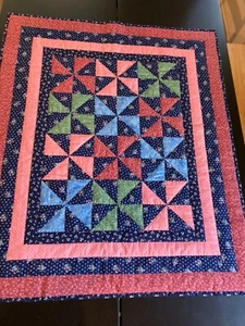 Pinwheel Patchwork Scrap Quilt crib/lap size 34" X 41" cotton handmade NEW CQ-97 - Picture 1 of 9
