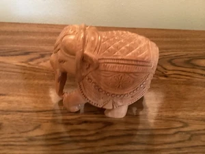 VINTAGE Wooden Elephant Statue Hand Carved SOLID Wood - Picture 1 of 6