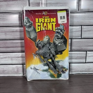 THE IRON GIANT WITH COLLECTIBLE FIGURE VHS SEALED - Picture 1 of 6